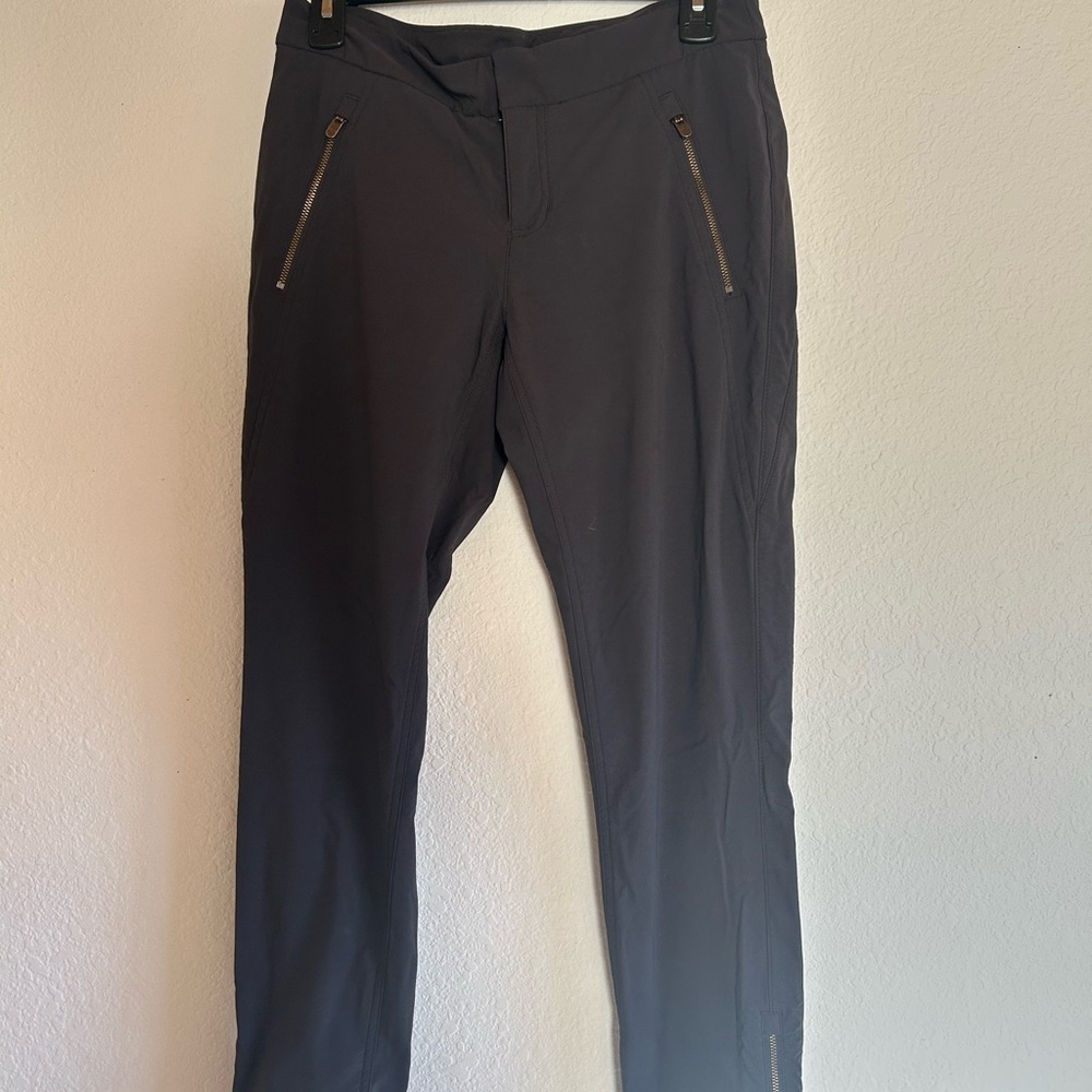 Athleta wander stash skinny hiking pants